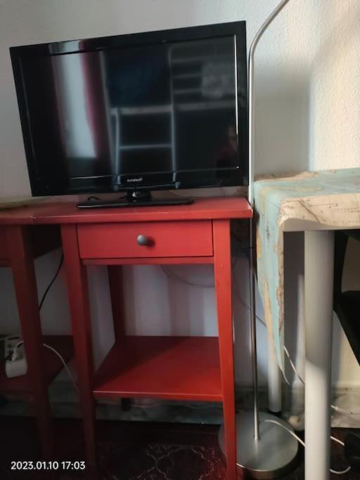 Habitacion Privada, Luminosa Y Bien Comunicada Madryt Zewnętrze zdjęcie